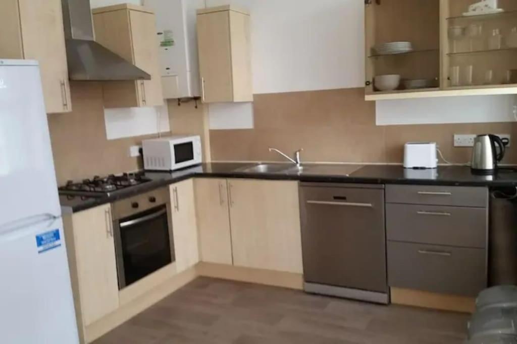 Orme View Dog Friendly Apartment Llandudno Exteriör bild