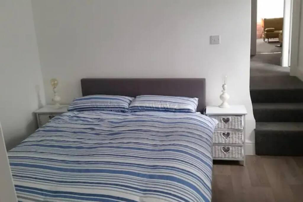 Orme View Dog Friendly Apartment Llandudno Exteriör bild