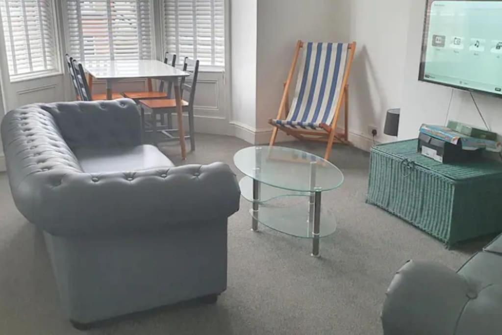 Orme View Dog Friendly Apartment Llandudno Exteriör bild
